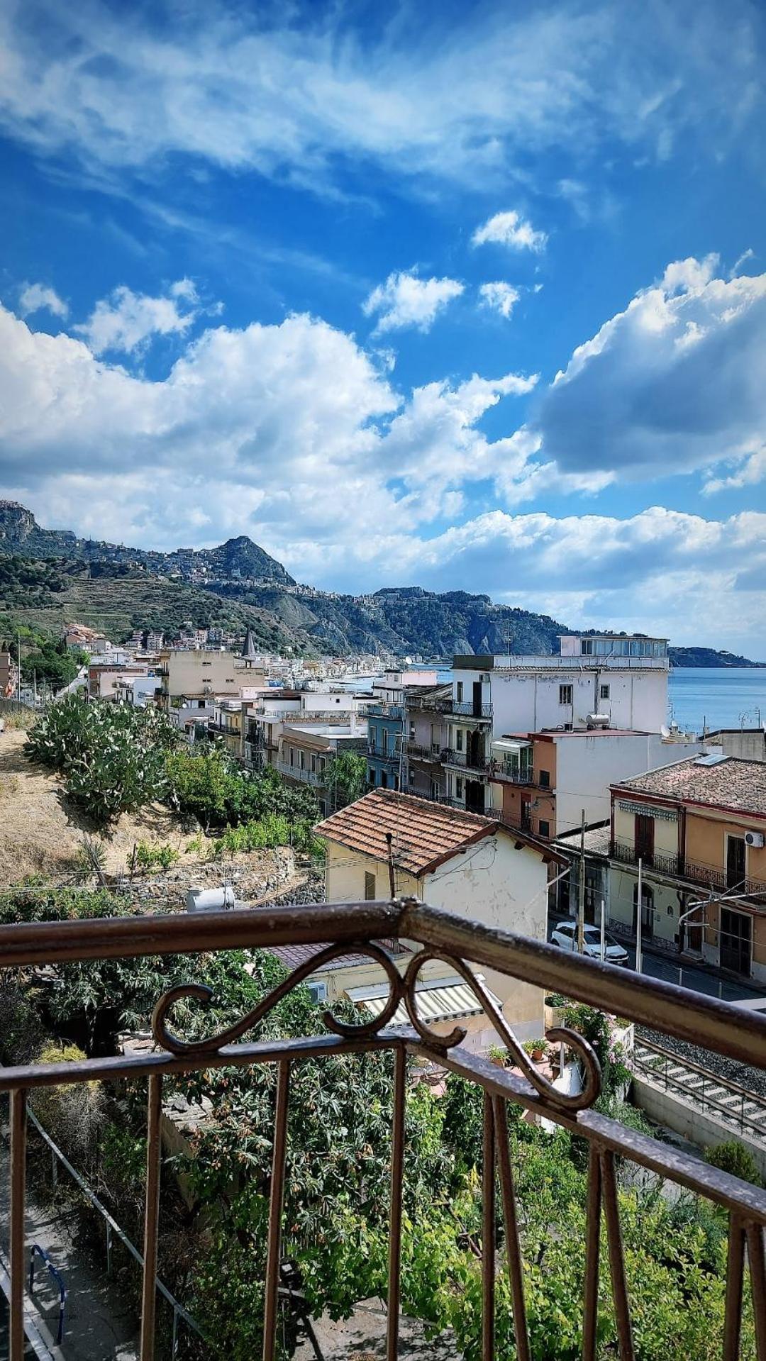 A Casa Dei Nonni Apartment Giardini Naxos Exterior foto