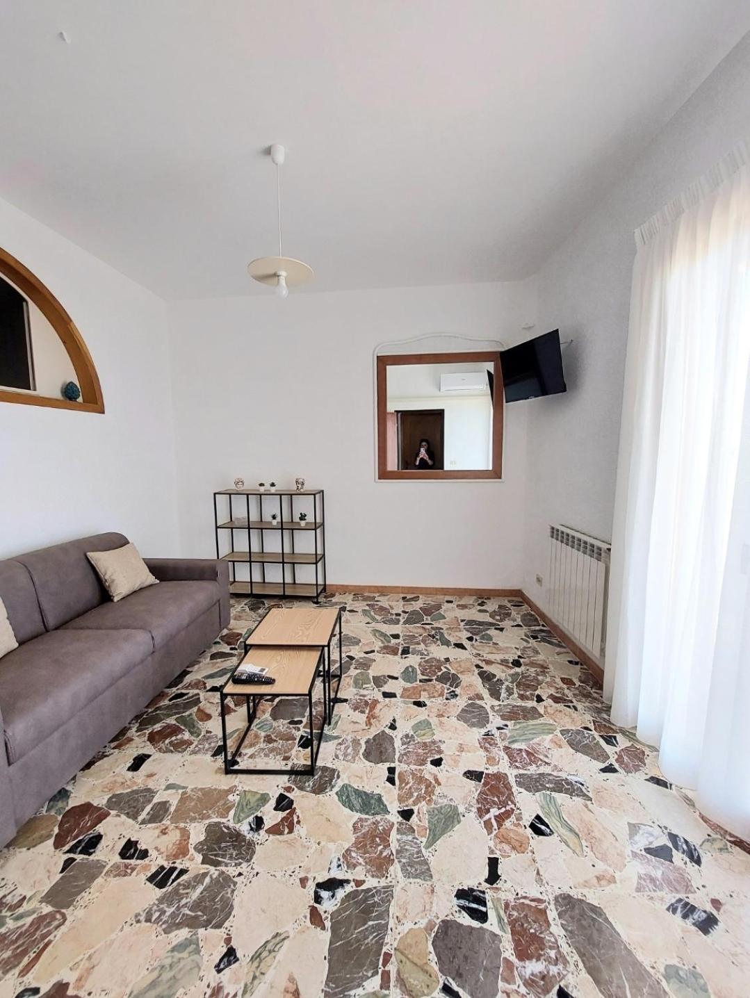 A Casa Dei Nonni Apartment Giardini Naxos Exterior foto